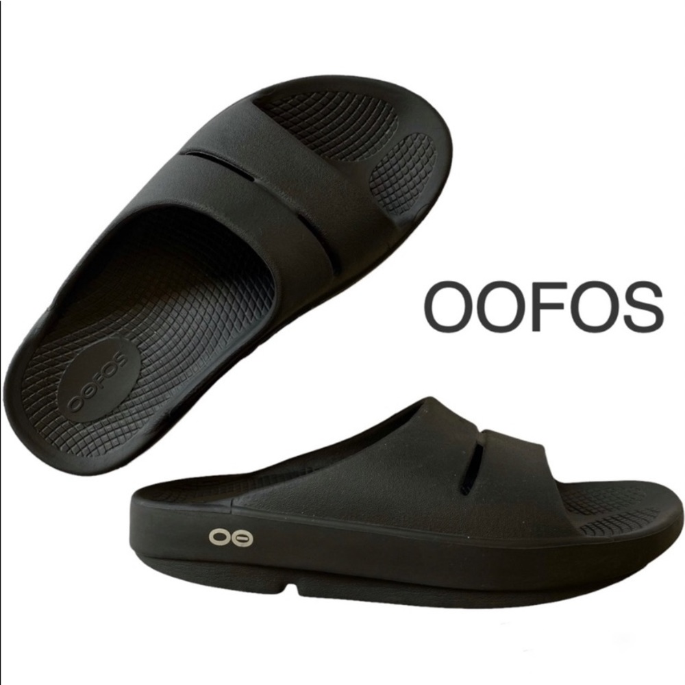 OOFOS slide sandals black  Women’s 7